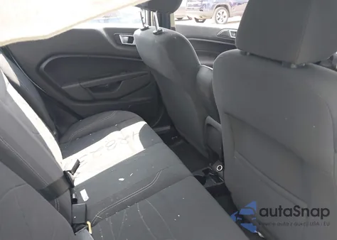 2014 Ford Fiesta Se z USA, uszkodzony, nr VIN 3FADP4BJ4EM225848